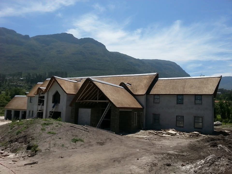 Premium Thatch Roof Installation - Zebra Thatch